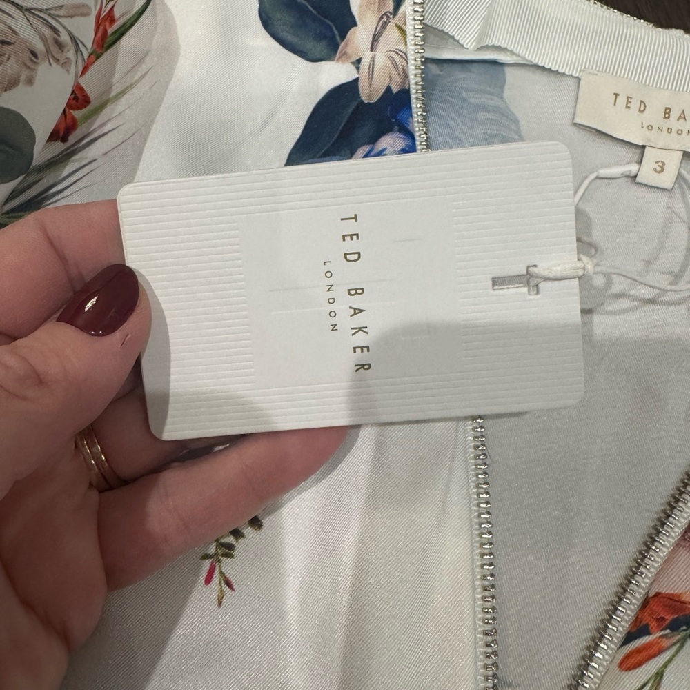 Ted Baker Floral Bomber Jacket - White and Multicolor NWT - Picture 4 of 11